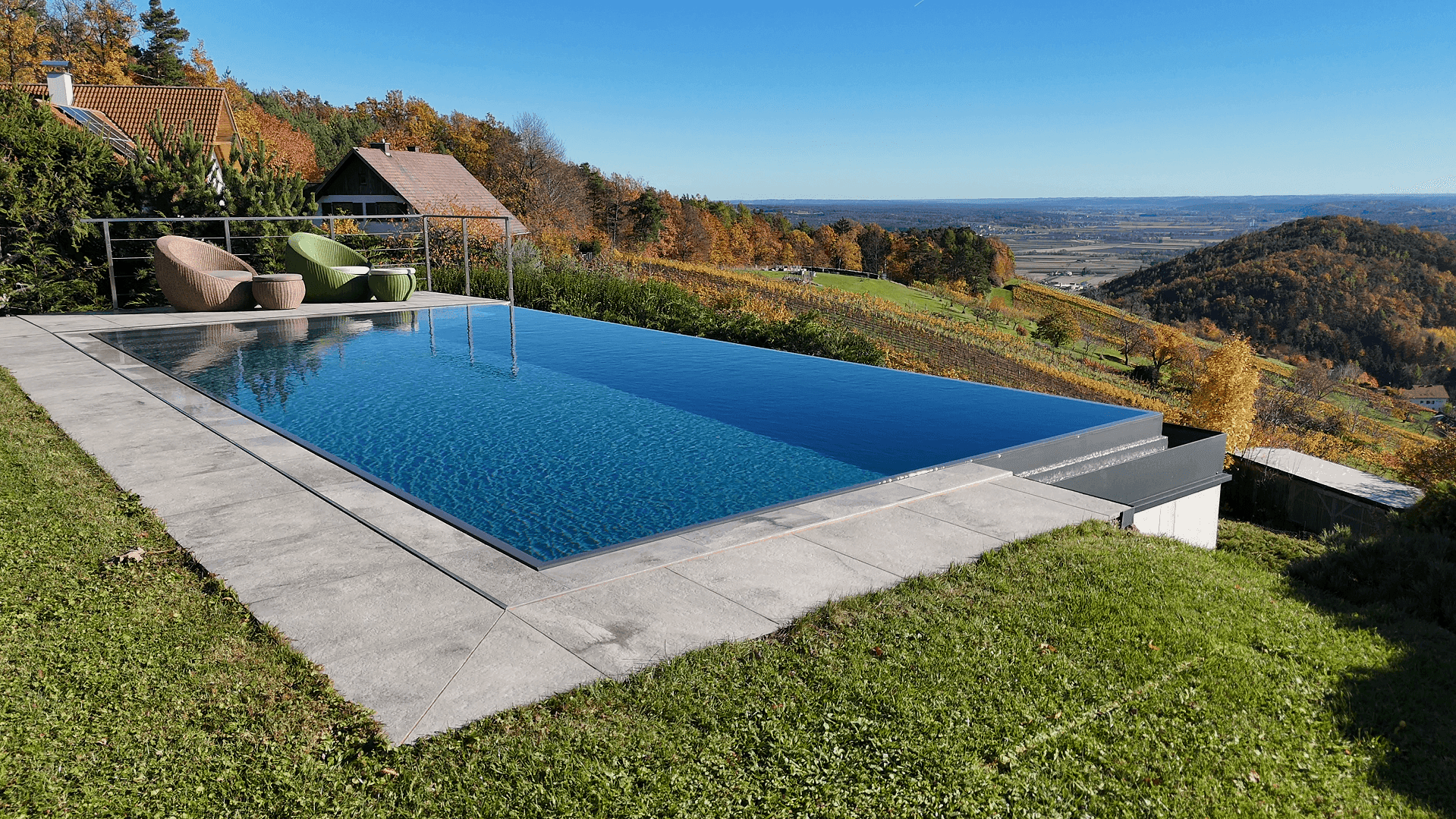 Überlaufrinne Modell 7 des AquaLite-Rinnensystems: Detailansicht